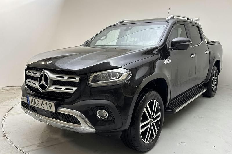 Svart Begagnad 2019 Mercedes X350 Pickup | 279 000 kr - Bild 1/4