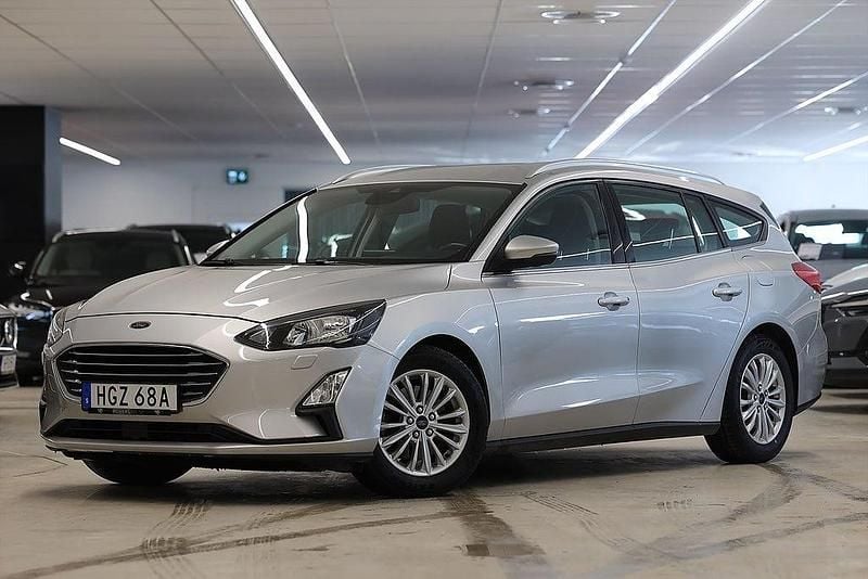 Begagnad Ford Focus 125 HK (91 kW) 2019 Grå Kombi