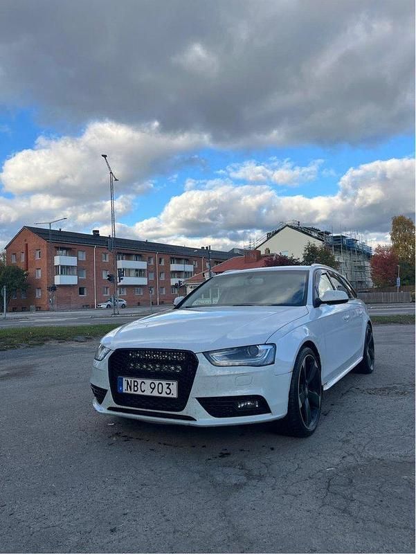 Vit Begagnad 2013 Audi A4 Proline Kombi | 63 500 kr (Superpris) - Bild 1/4