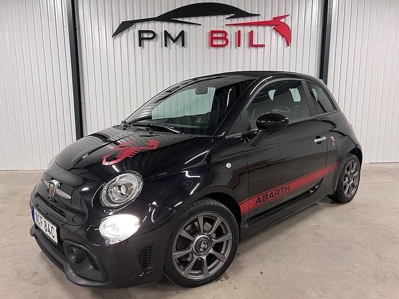 Begagnad Abarth 595C 146 HK (107 kW) 2022 Svart (svart metallic) Cab