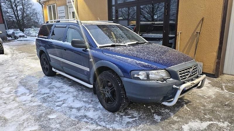 Blå Begagnad 2001 Volvo XC70 Ocean Race Kombi | 24 900 kr (Bra pris) - Bild 1/4