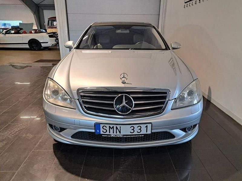 Begagnad Mercedes S500 AMG 388 HK (285 kW) 2005 Silver Sedan