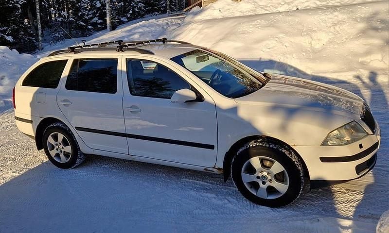 Begagnad Skoda Octavia 105 HK (77 kW) 2007 Kombi