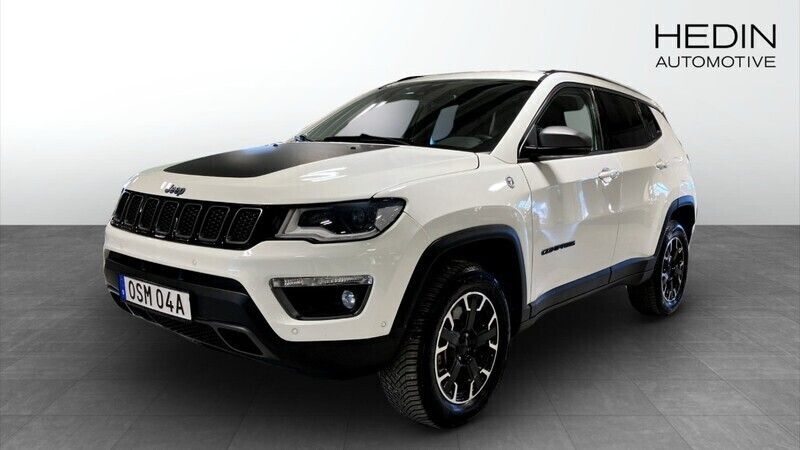 Begagnad 2022 Jeep Compass Trailhawk SUV | 269 900 kr (Bra pris) - Bild 1/4