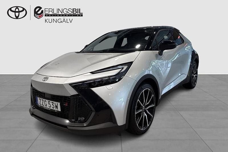 Silver Begagnad 2024 Toyota C-HR Edition SUV | 439 900 kr (Bra pris) - Bild 1/4