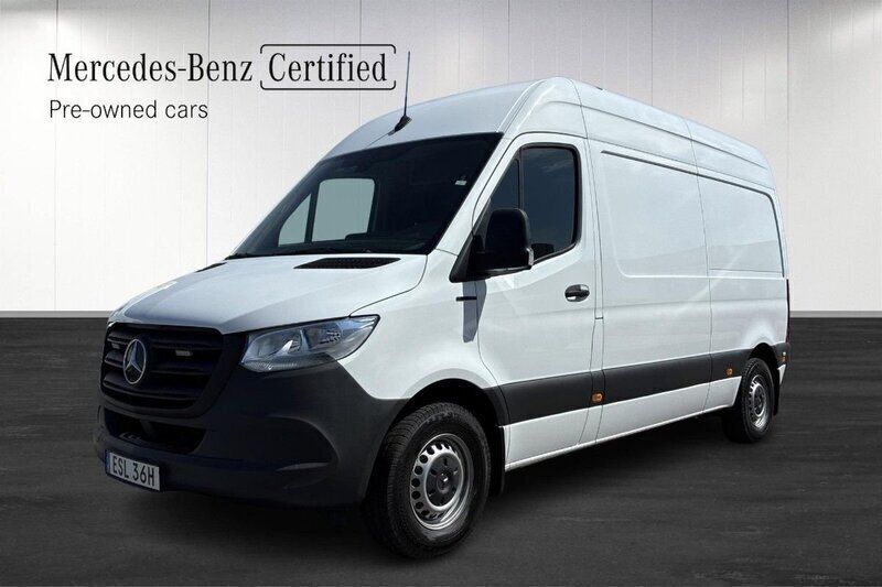 Vit (white) Begagnad 2020 Mercedes E-Sprinter Van | 343 625 kr (Dyr) - Bild 1/4
