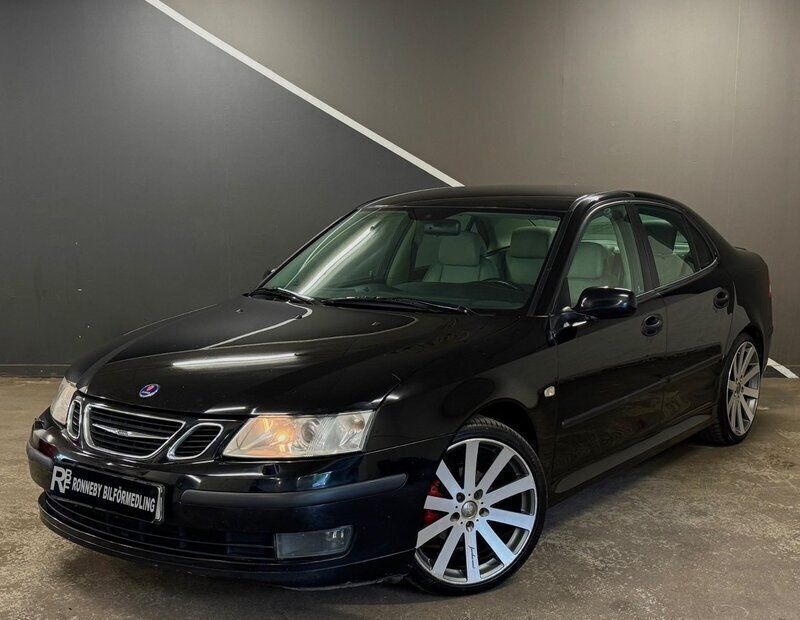Okänd Begagnad 2005 Saab 9-3 Vector Sedan | 29 900 kr (Marknadspris) - Bild 1/4