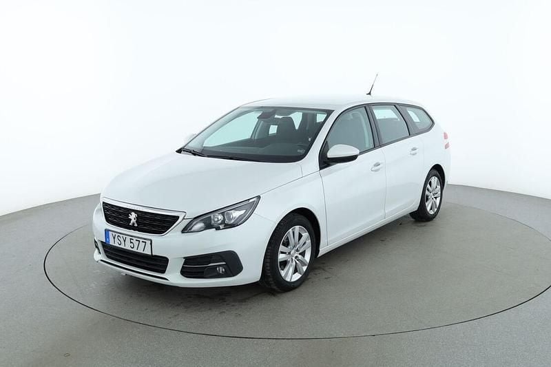 Begagnad Peugeot 308 Active 120 HK (88 kW) 2017 Vit Kombi