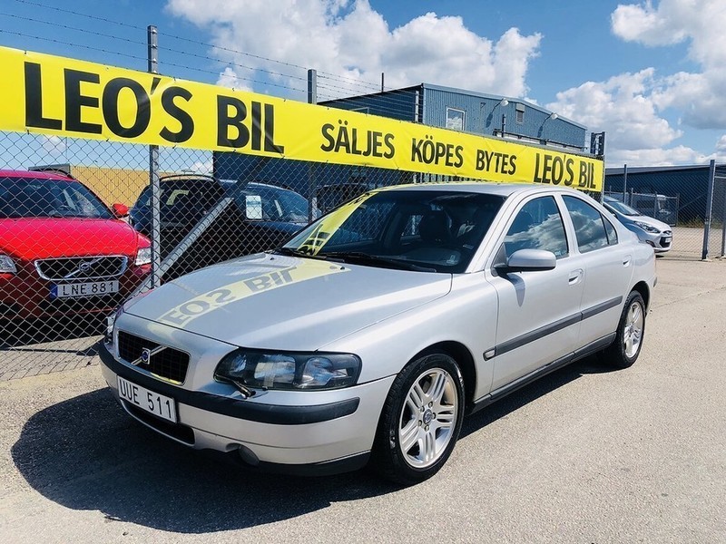 Volvo S60 2.5 Bensin 210 HK (2004) • Spara 45 i Västra