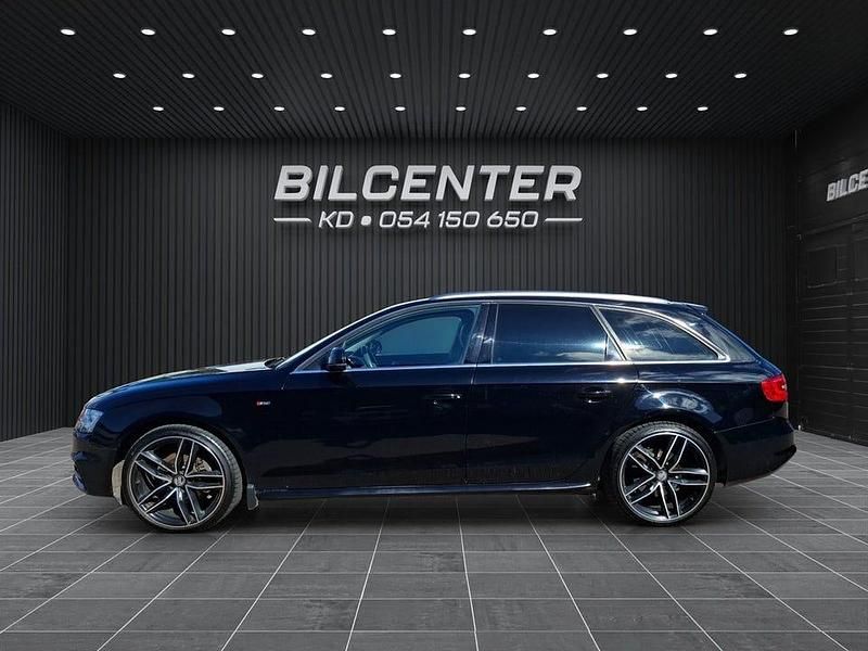 Begagnad Audi A4 S-Line 150 HK (110 kW) 2014 Svart Kombi