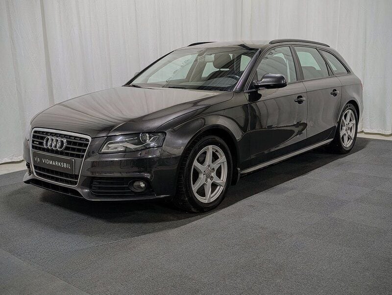 Grå Begagnad 2011 Audi A4 Proline Kombi | 89 900 kr (Lite dyr) - Bild 1/4