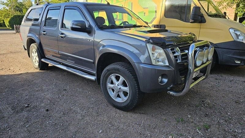 Grå Begagnad 2008 Isuzu D-Max Pickup | 97 500 kr (Bra pris) - Bild 1/4