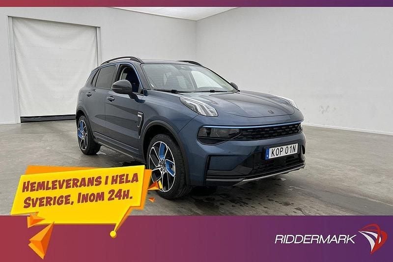 Blå Begagnad 2021 Lynk & Co 01 SUV | 279 800 kr (Marknadspris) - Bild 1/3