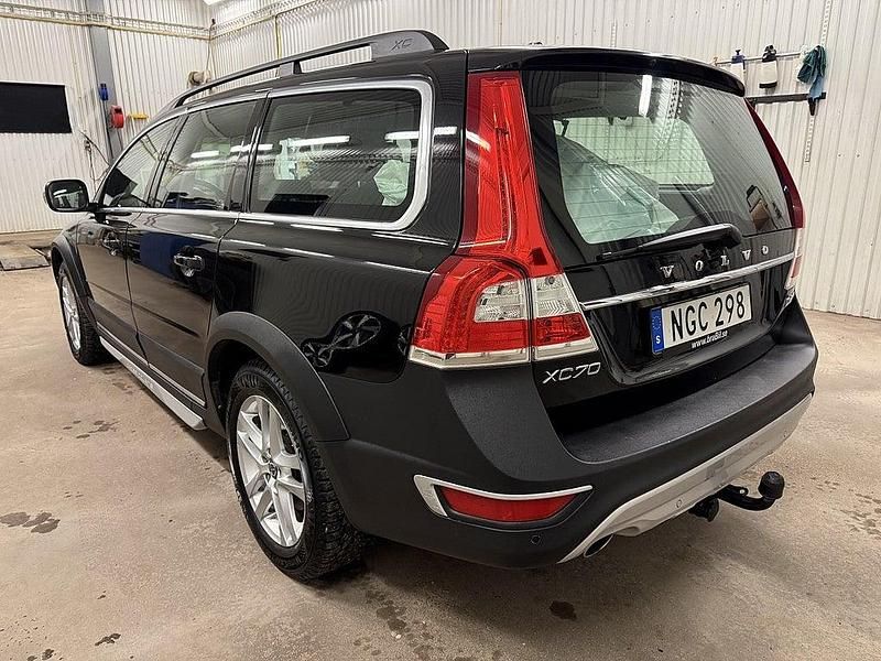 Begagnad Volvo XC70 Standard 181 HK (133 kW) 2016 Svart Kombi