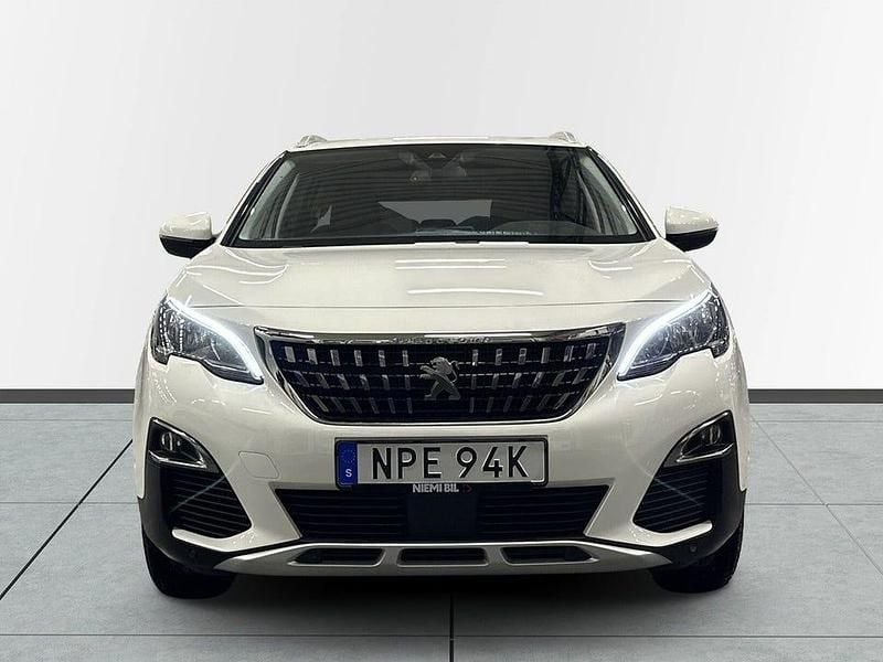 Begagnad Peugeot 5008 Allure 131 HK (96 kW) 2020 Vit SUV