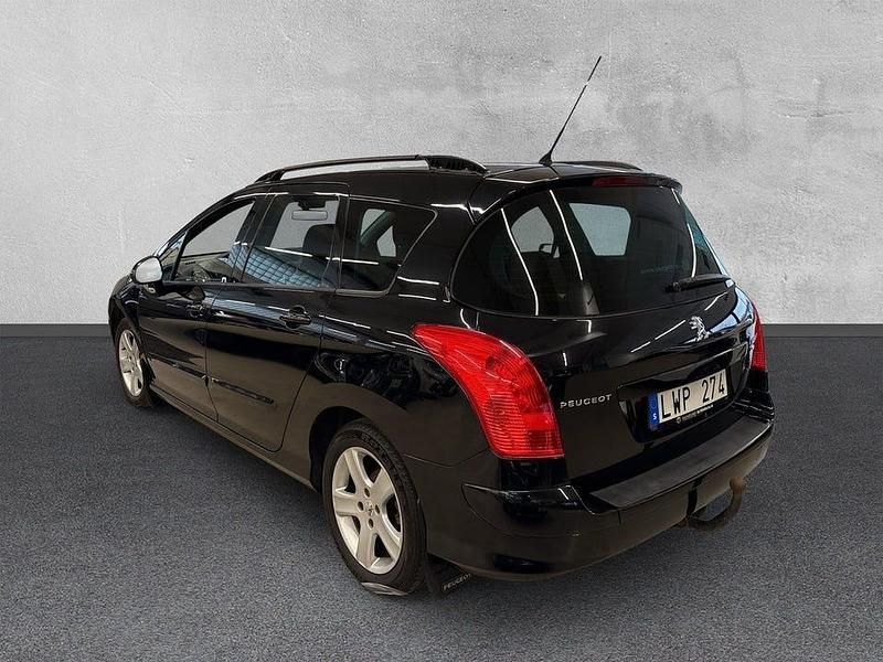 Begagnad Peugeot 308 SW 112 HK (82 kW) 2011 Svart Kombi