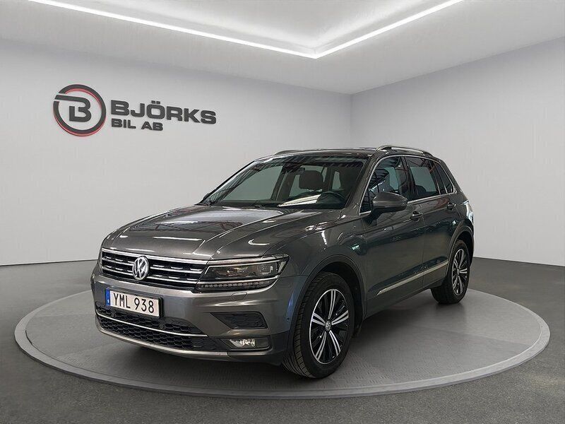 Silver Begagnad 2017 VW Tiguan Executive SUV | 194 500 kr (Marknadspris) - Bild 1/4