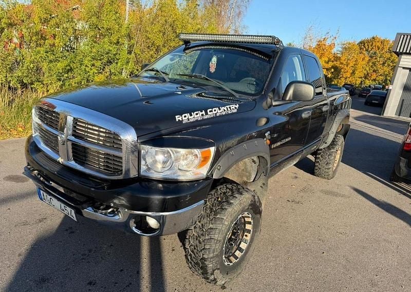 Svart Begagnad 2007 Dodge Ram Pickup | 249 000 kr (Dyr) - Bild 1/4