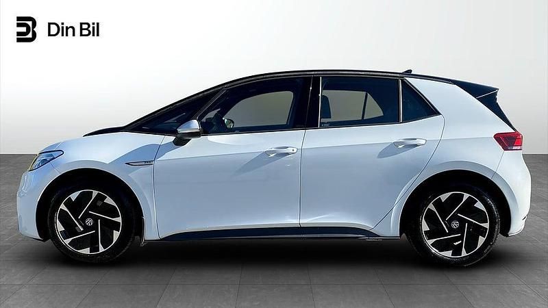 Begagnad VW ID.3 Pro Performance 150 kW (204 HK) 2022 Vit Halvkombi