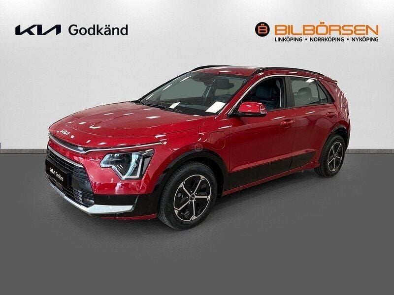 Röd Begagnad 2022 Kia Niro SUV | 329 900 kr (Bra pris) - Bild 1/4