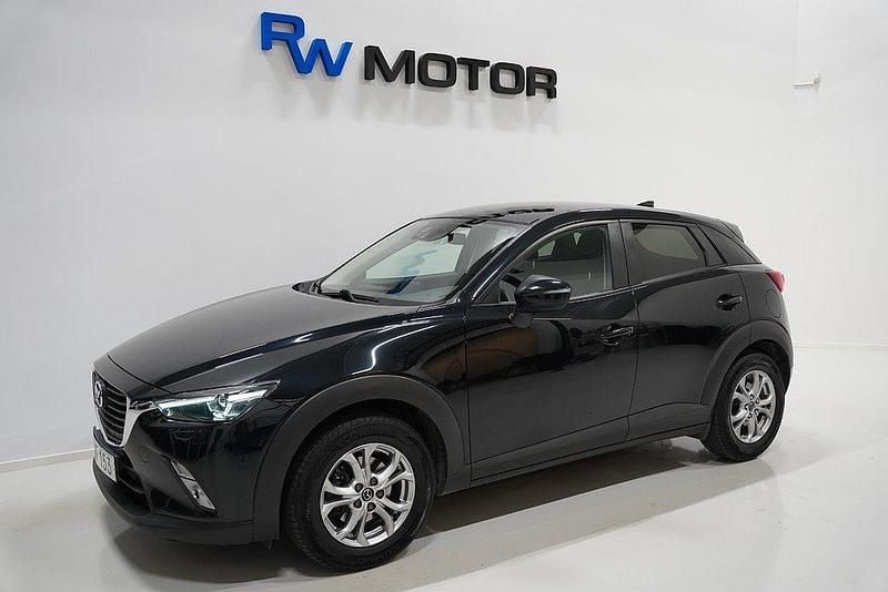 Svart Begagnad 2016 Mazda CX-3 SUV | 154 900 kr (Marknadspris) - Bild 1/4