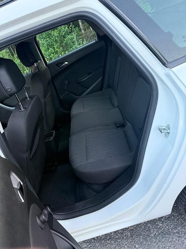 Begagnad Opel Astra 140 HK (102 kW) 2013 Kombi