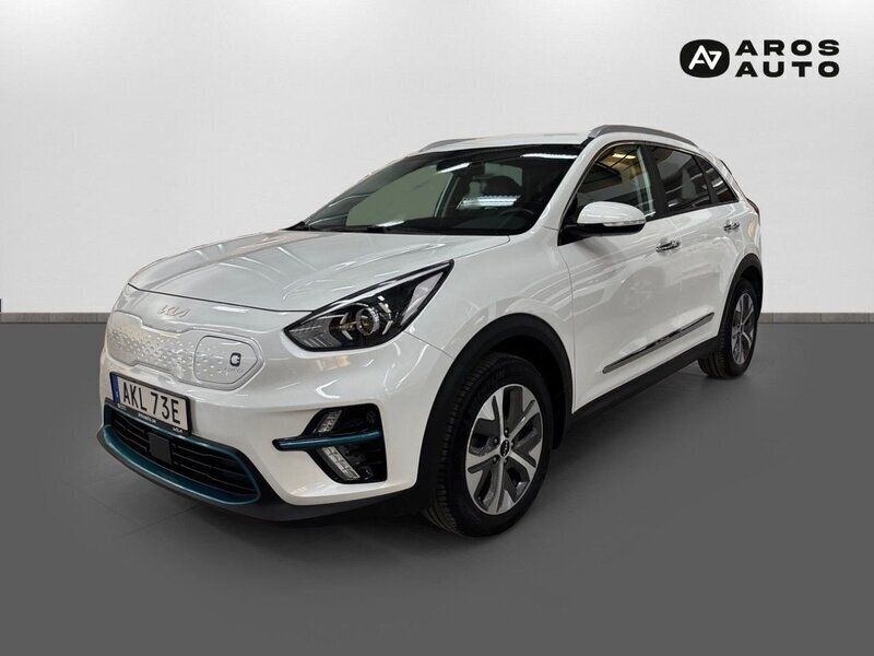 Vit Begagnad 2021 Kia e-Niro Advance SUV | 274 000 kr (Marknadspris) - Bild 1/4