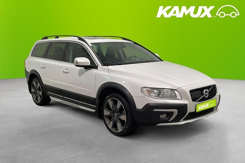 Vit Begagnad 2016 Volvo XC70 Standard Kombi | 234 700 kr (Marknadspris) - Bild 1/4