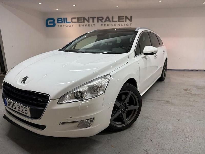 Vit Begagnad 2014 Peugeot 508 SW Kombi | 94 900 kr (Marknadspris) - Bild 1/4