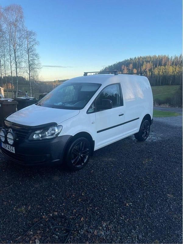 Begagnad 2015 VW Caddy Minibuss | 125 000 kr (Marknadspris) - Bild 1/2