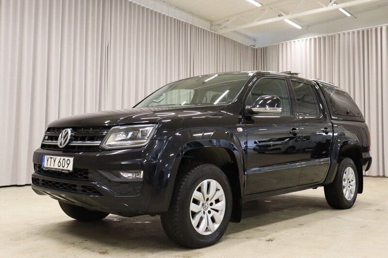 Svart Begagnad 2019 VW Amarok Pickup | 358 900 kr (Marknadspris) - Bild 1/4