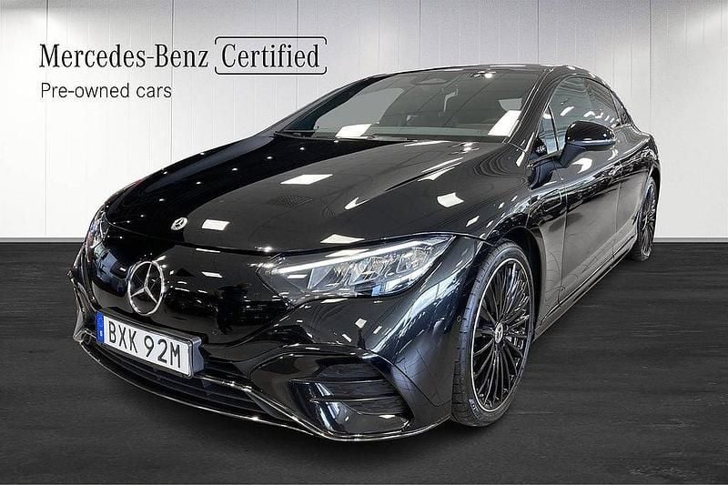 Begagnad Mercedes EQE350 AMG line 215 kW (293 HK) 2024 Svart Sedan