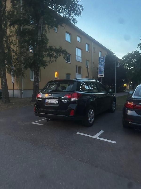 Begagnad Subaru Outback 150 HK (110 kW) 2010 Kombi