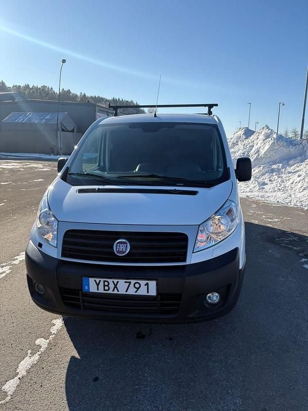 Begagnad Fiat Scudo 128 HK (94 kW) 2016 Van
