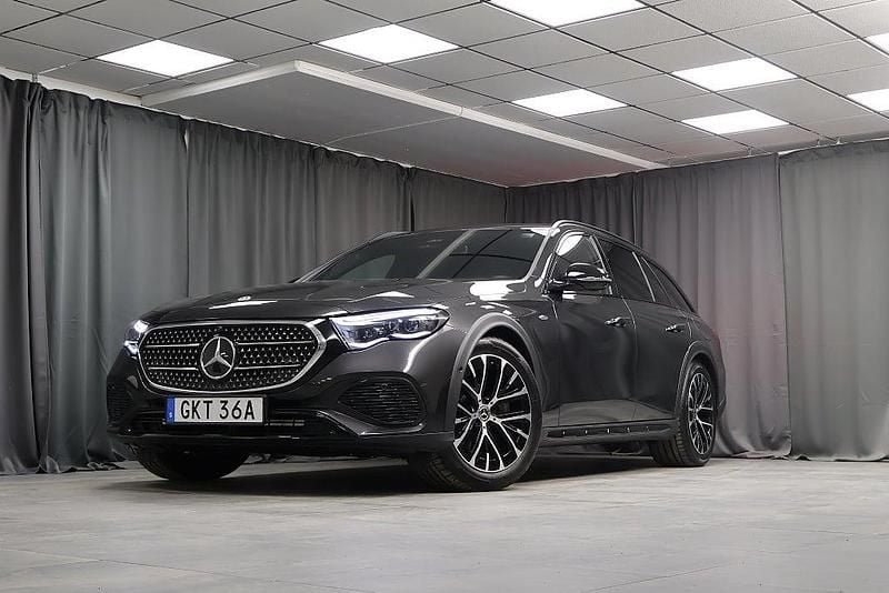 Begagnad Mercedes E300 Premium 313 HK (230 kW) 2025 Grå Kombi