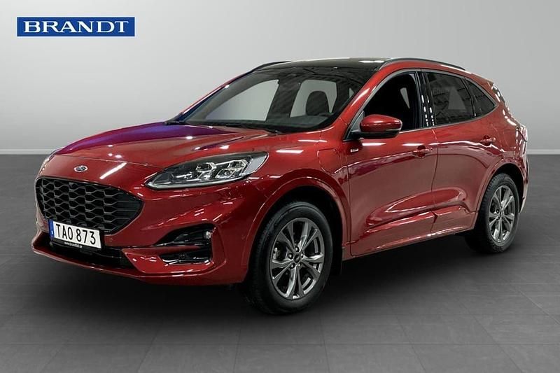 Röd Begagnad 2022 Ford Kuga Business Edition SUV | 234 900 kr (Marknadspris) - Bild 1/4
