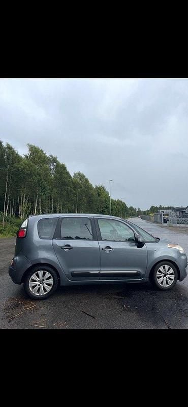 Grå Begagnad 2009 Citroën C3 Picasso Minibuss | 14 500 kr (Superpris) - Bild 1/4