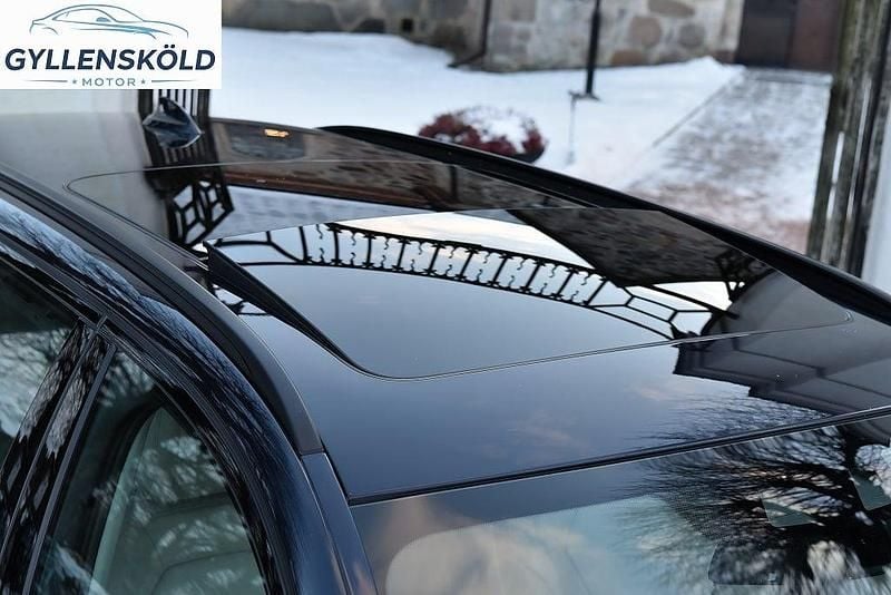 Begagnad BMW 520 Luxury Line 190 HK (139 kW) 2018 Blå Kombi