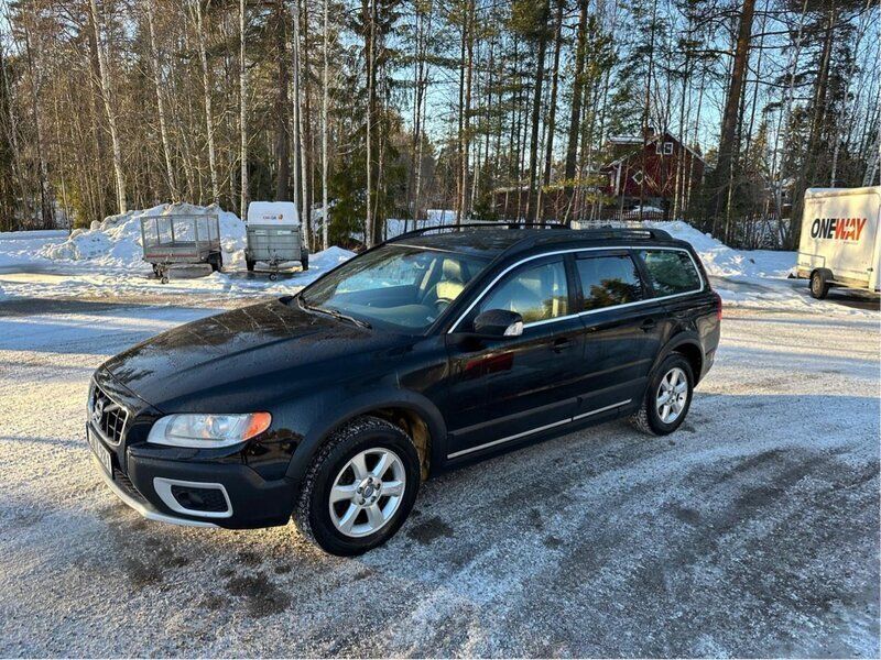 Svart Begagnad 2011 Volvo XC70 Summum SUV | 88 500 kr (Marknadspris) - Bild 1/4