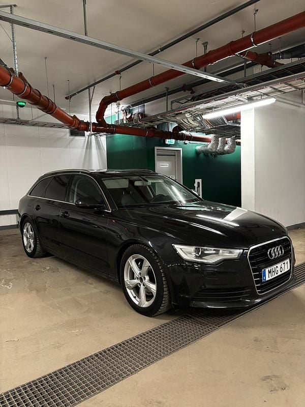 Begagnad Audi A6 177 HK (130 kW) 2012 Kombi