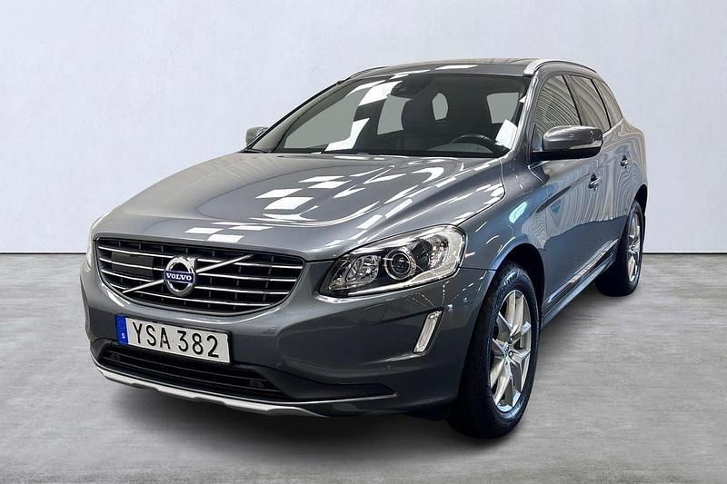 Grå Begagnad 2017 Volvo XC60 Standard SUV | 269 900 kr (Marknadspris) - Bild 1/4