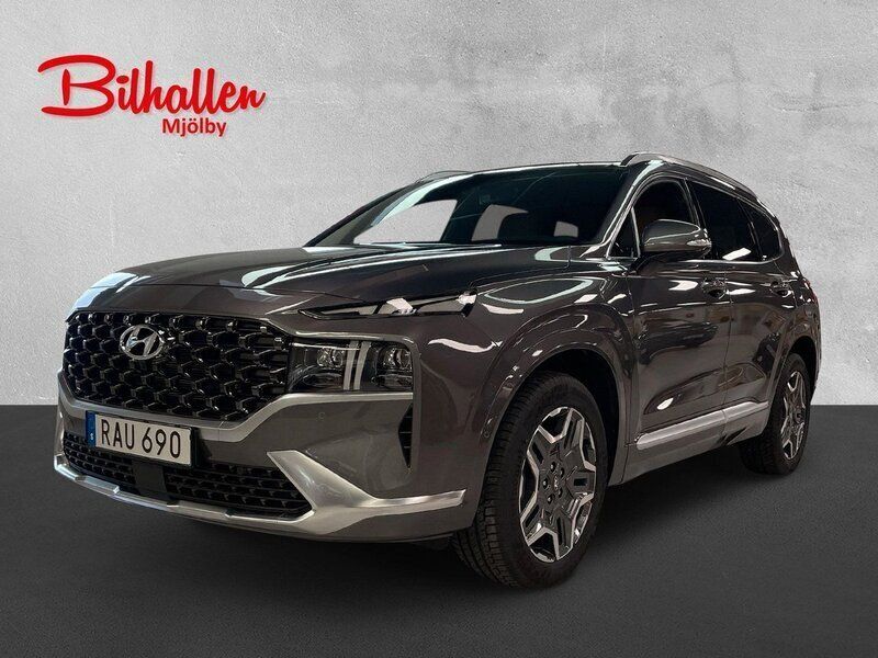 Grå Begagnad 2023 Hyundai Santa Fe Advanced SUV | 568 000 kr (Marknadspris) - Bild 1/4