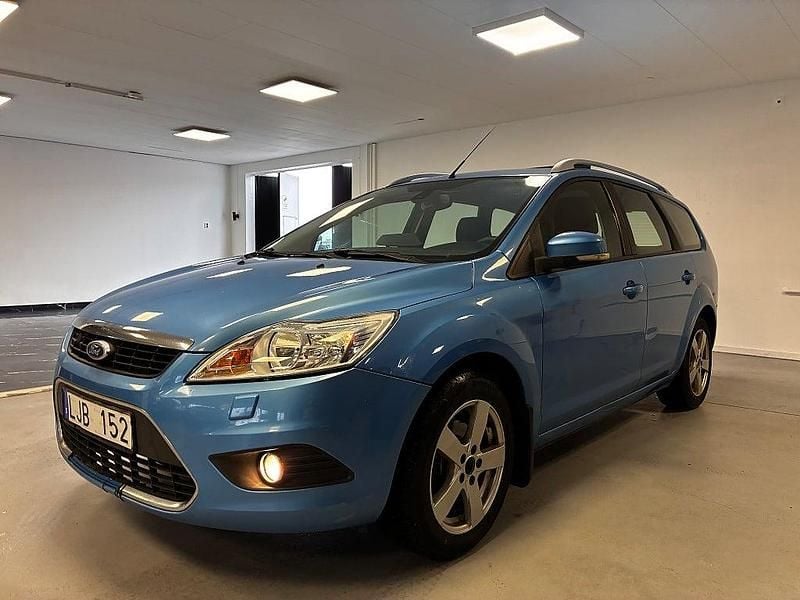 Blå Begagnad 2008 Ford Focus Titanium Kombi | 35 000 kr (Lite dyr) - Bild 1/4