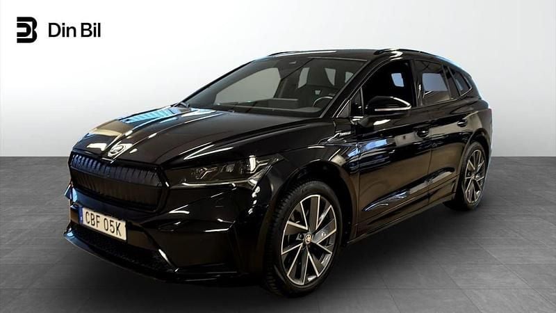 Svart Begagnad 2022 Skoda Enyaq iV SportLine SUV | 424 900 kr (Marknadspris) - Bild 1/4