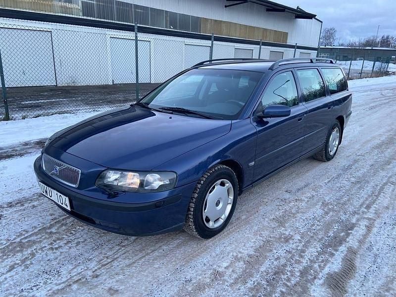 Begagnad 2005 Volvo V70 Kombi | 22 500 kr (Bra pris) - Bild 1/4
