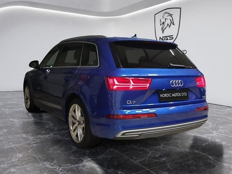 Begagnad Audi Q7 S-Line 373 HK (274 kW) 2017 Blå SUV