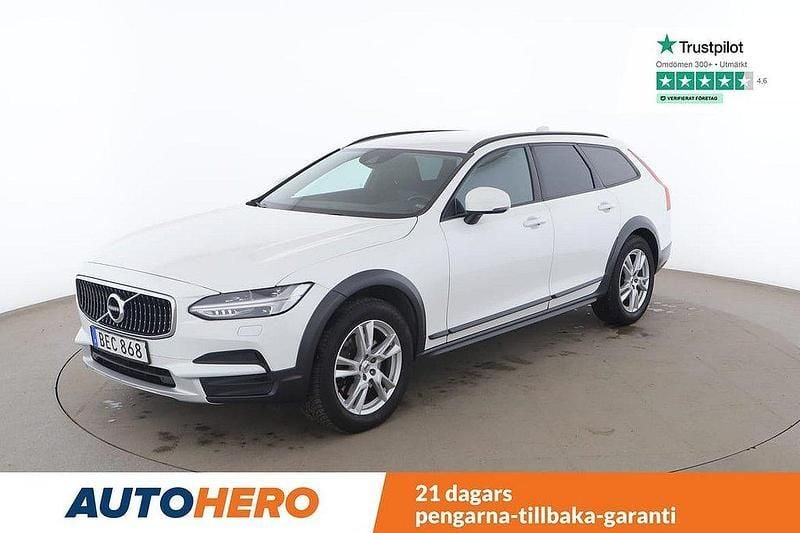 Vit Begagnad 2018 Volvo V90 CC Kinetic Kombi | 233 000 kr (Superpris) - Bild 1/4