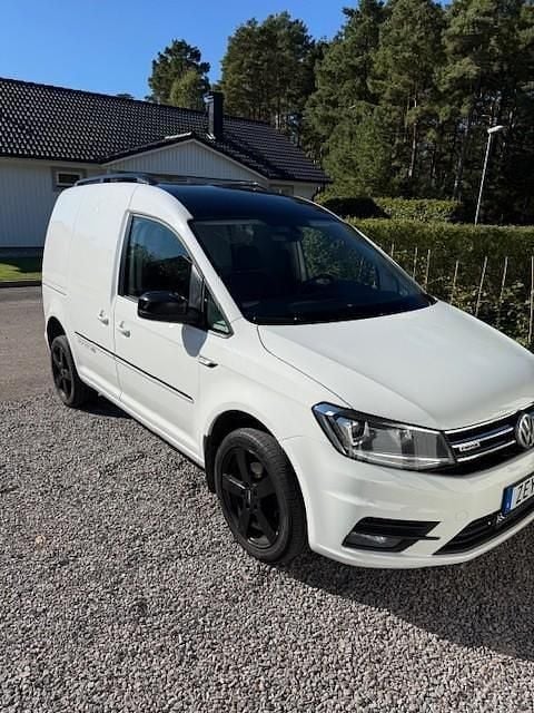 Begagnad 2018 VW Caddy Edition Minibuss | 165 000 kr (Bra pris) - Bild 1/4
