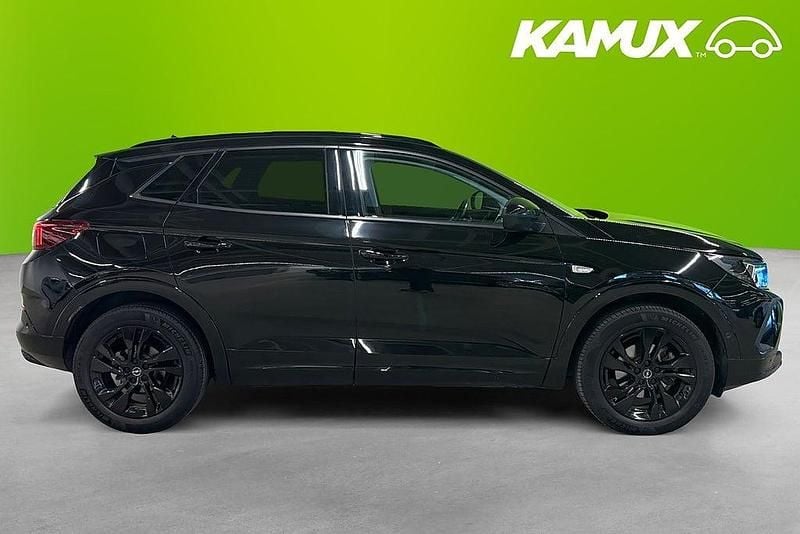 Begagnad Opel Grandland X GS Line 131 HK (96 kW) 2022 Svart SUV