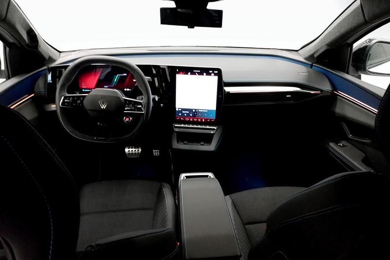 Begagnad Renault Scenic E-Tech 2026 Vit SUV